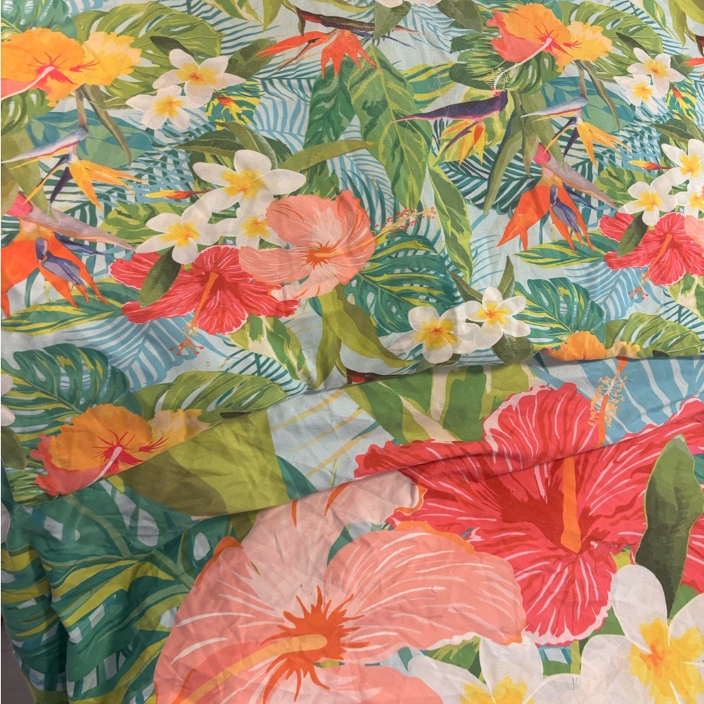 Tropical Floral Duvet Cover in Green and Coral